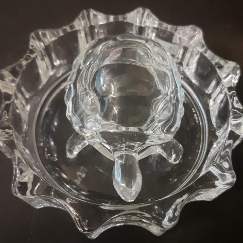 GlassWorld Vastu Feng Shui Crystal Glass Turtle Tortoise with Plate for Good Luck for Office Home (SunTray&Turtle)