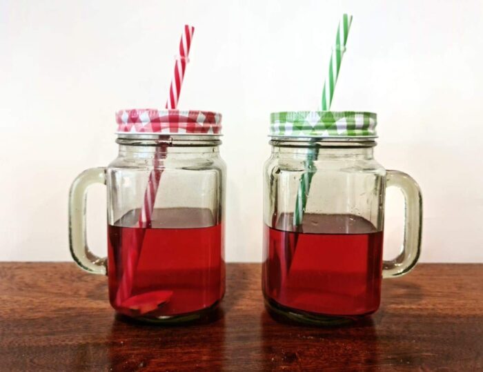 GlassWorld Clear Glass 400ml Mason Jar And Container With Air Tight Lid and Straw